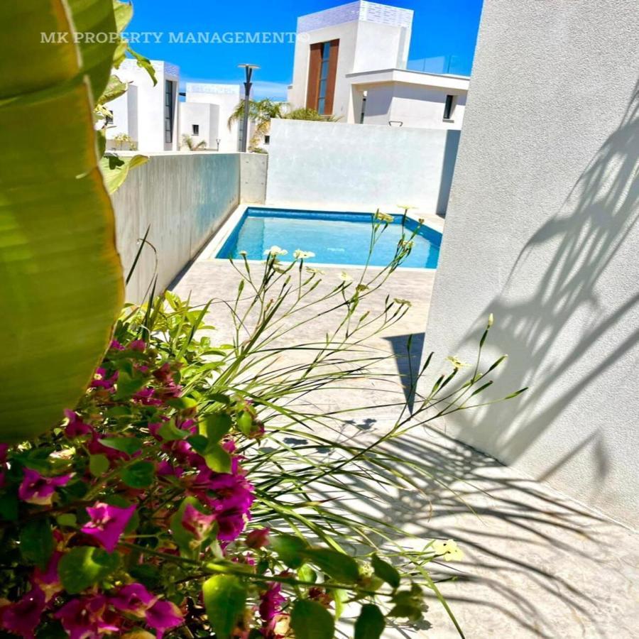 By The Beach Villa 7 Protaras Exterior photo
